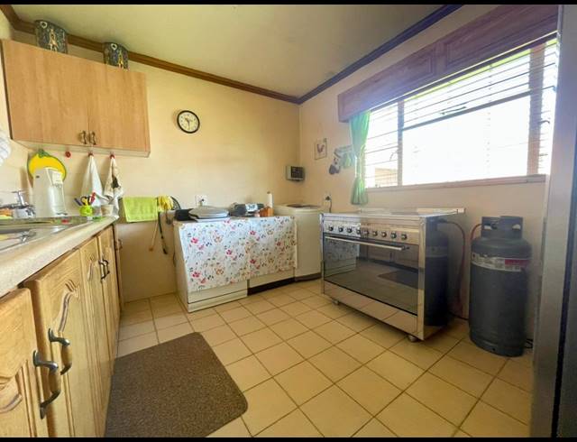 3 BEDROOM HOUSE FOR SALE IN CASSELDALE